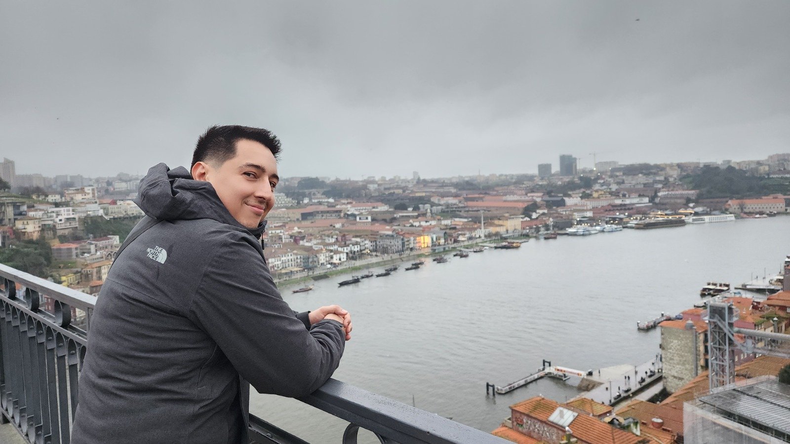 The Photographer img 3042.jpg